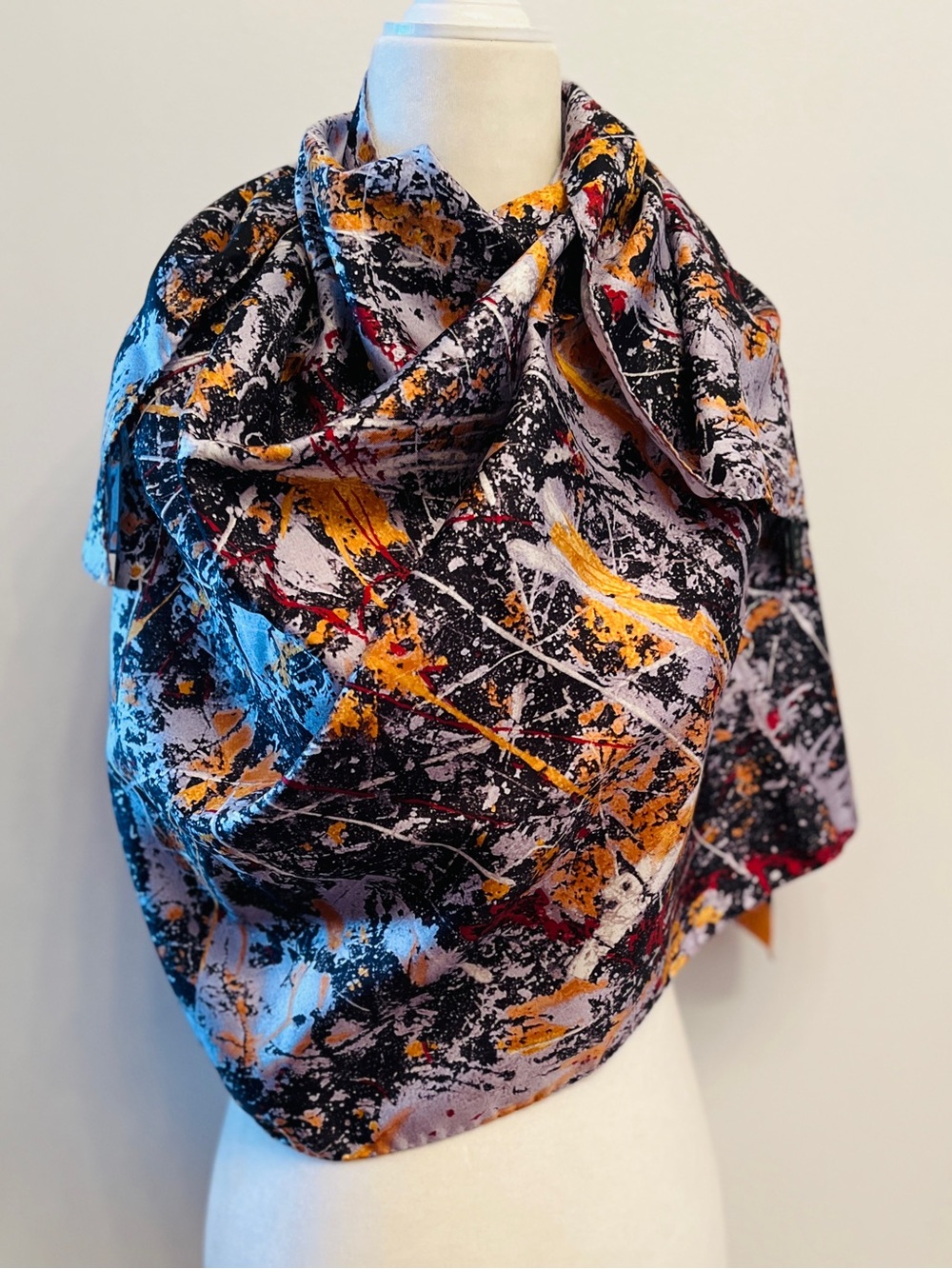 Jackson Pollock "Alchemy" 100% silk scarf Guggenheim Museum in New York